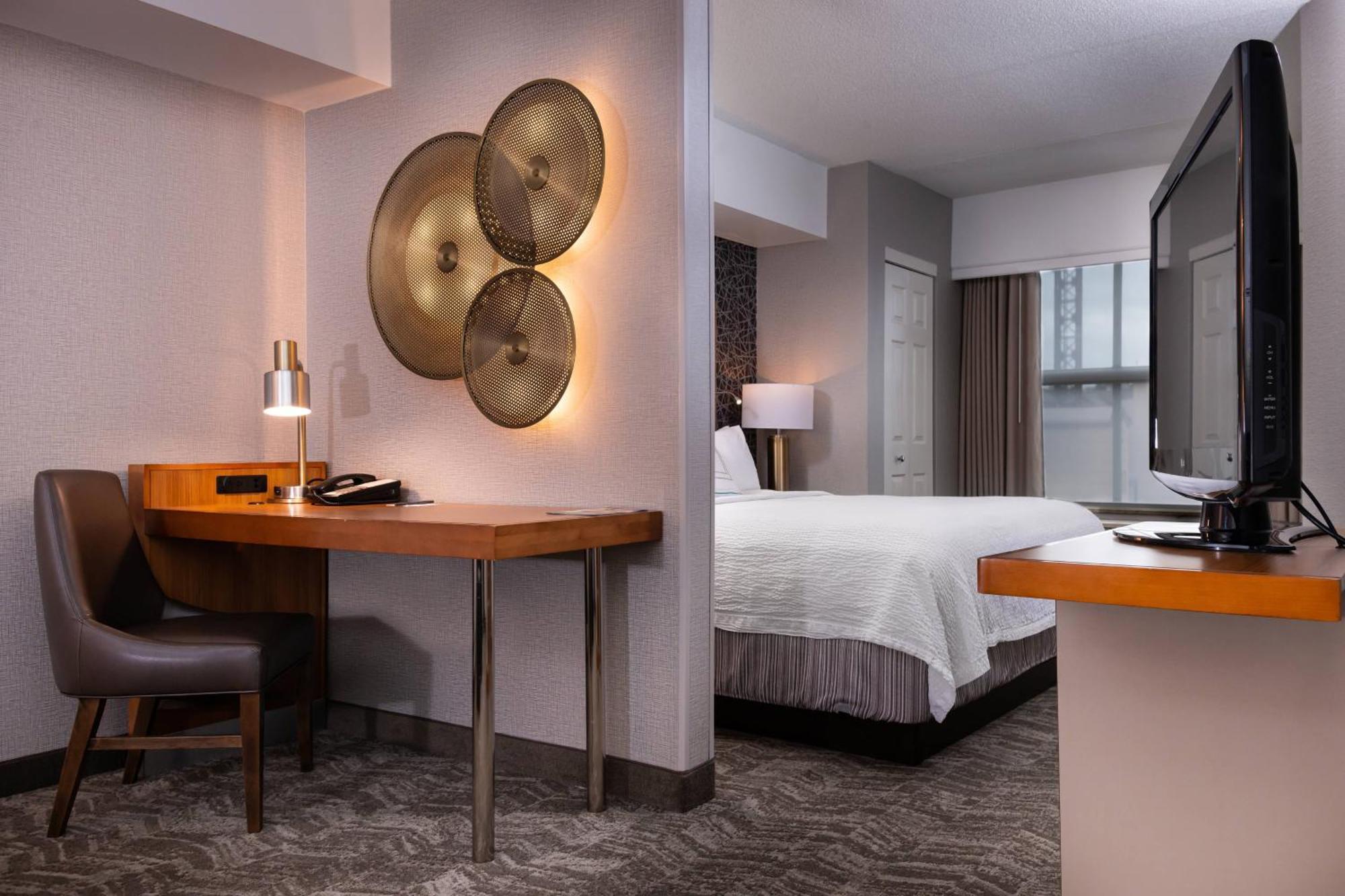 Springhill By Marriott North Shore